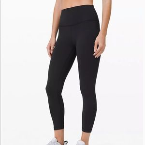 Lululemon Black Wunder Under- 6